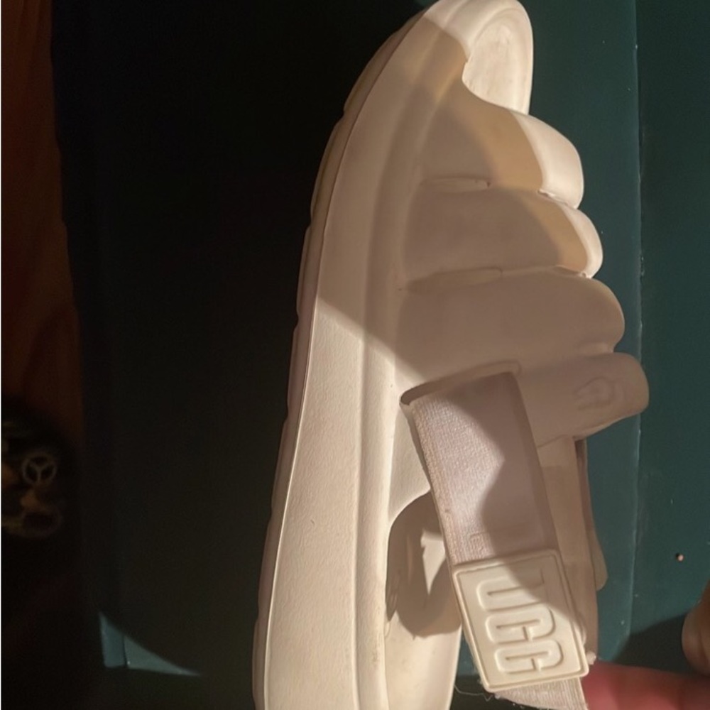 Mint Condition Ugg Slides With Adjustable/Removab… - image 7